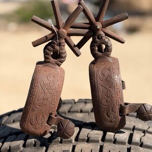 Brown Western Spur Set